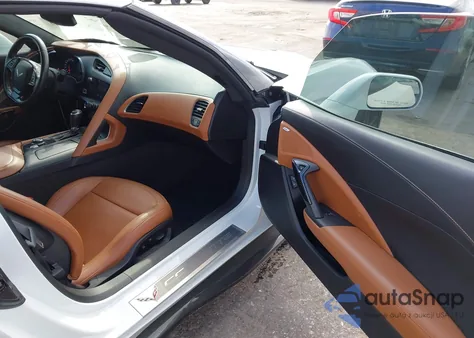 2016 Chevrolet Corvette Stingray Z51 z USA, uszkodzony, nr VIN 1G1YM2D7XG5107508